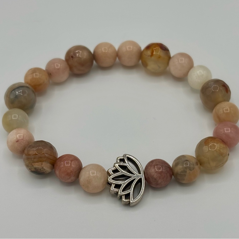 Elegant Multicolor Beaded Bracelet